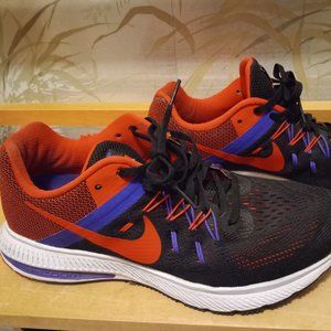 Womens Nike Zoom Winflo running shoes size 8 nice condition red orange and black